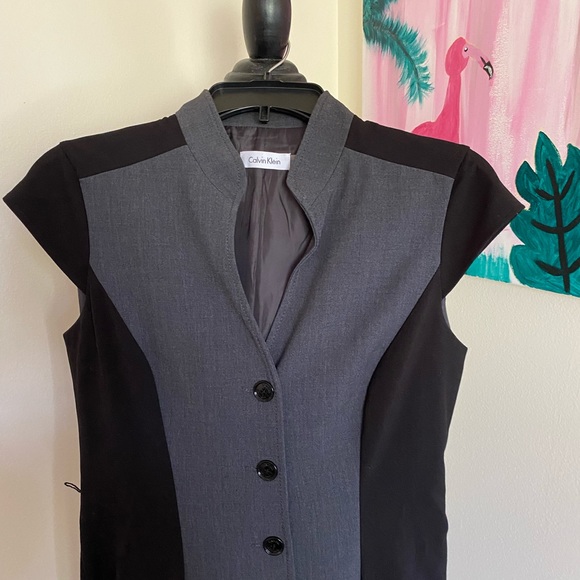 Dress - Picture 2 of 4